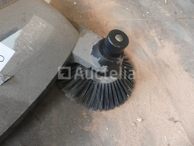 Handmatige vloerborstelmachine taski balimat 45 - afbeelding 3 van  6