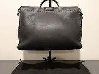 Handtas fendi peekaboo