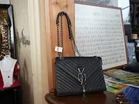 Handtasje