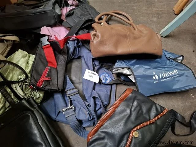 Handtassen - afbeelding 4 van  4
