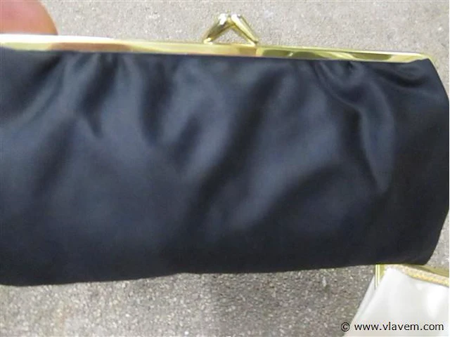 Handtassen - afbeelding 3 van  3