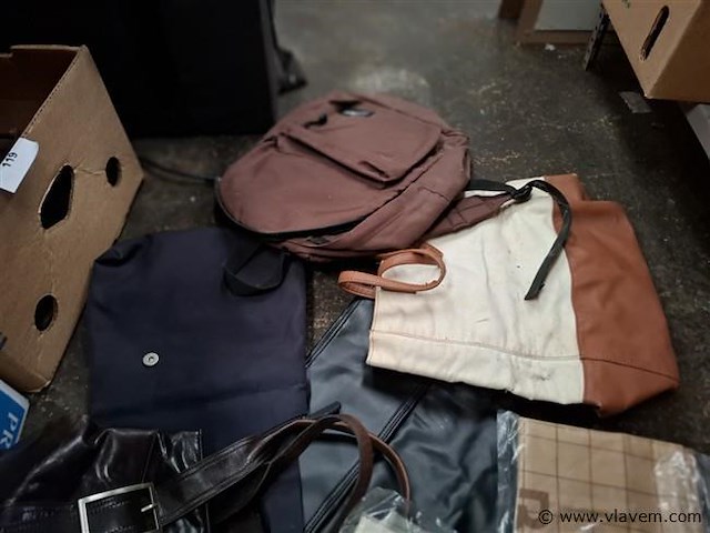 Handtassen - afbeelding 3 van  4