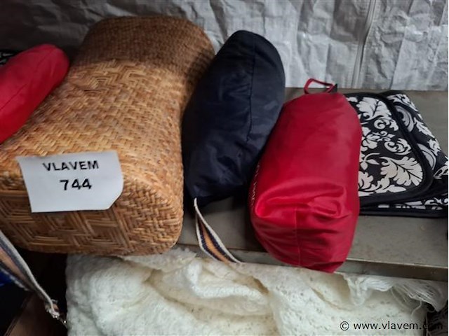 Handtassen - afbeelding 2 van  4