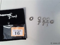 Hangertjes tupperware - afbeelding 1 van  4