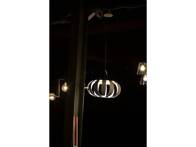 Hanglamp wit modern - afbeelding 1 van  4