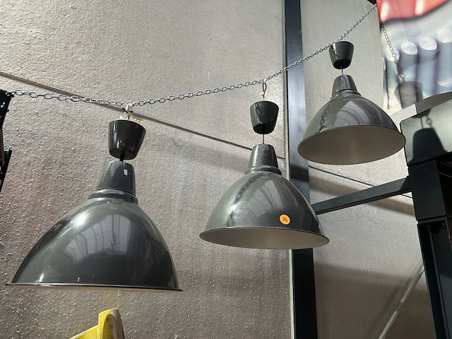 Hanglampen groot 3st (werkende staat) - afbeelding 1 van  2