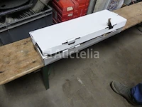 Hanglampen op een plank - afbeelding 1 van  6