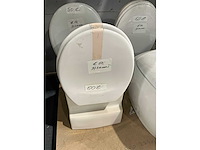 Hangtoilet (3x) + staande toilet - afbeelding 2 van  5