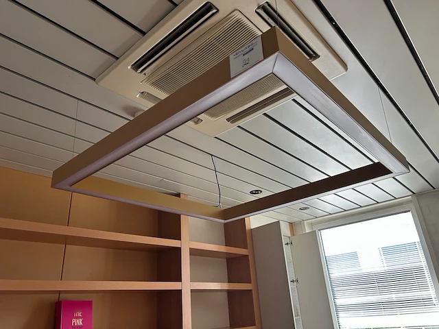 Hangverlichting - afbeelding 1 van  3