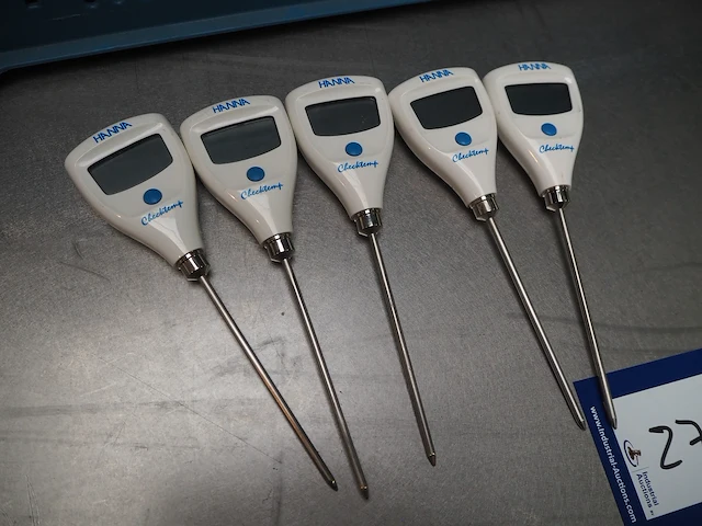 Hanna - afbeelding 2 van  8