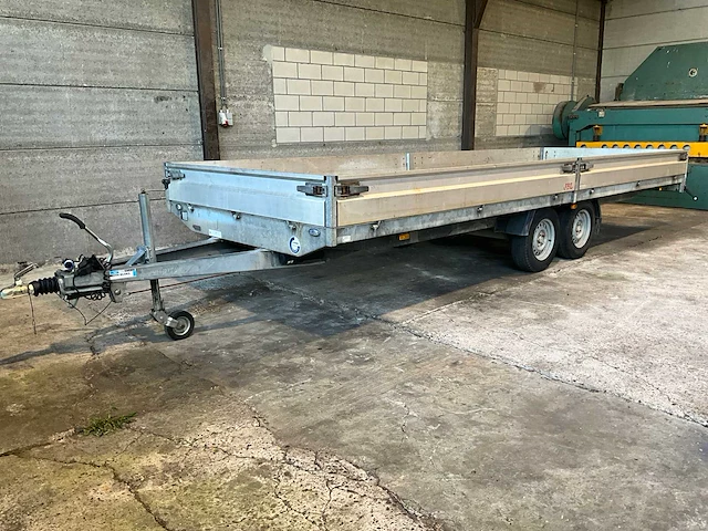 Hapert dubbelas plateau aanhangwagen 610x206 - afbeelding 1 van  27