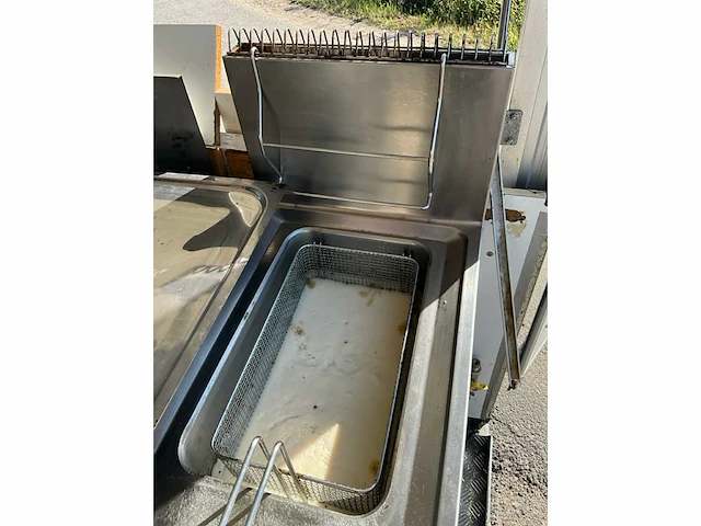 Hapert foodtruck aanhangwagen - afbeelding 8 van  41