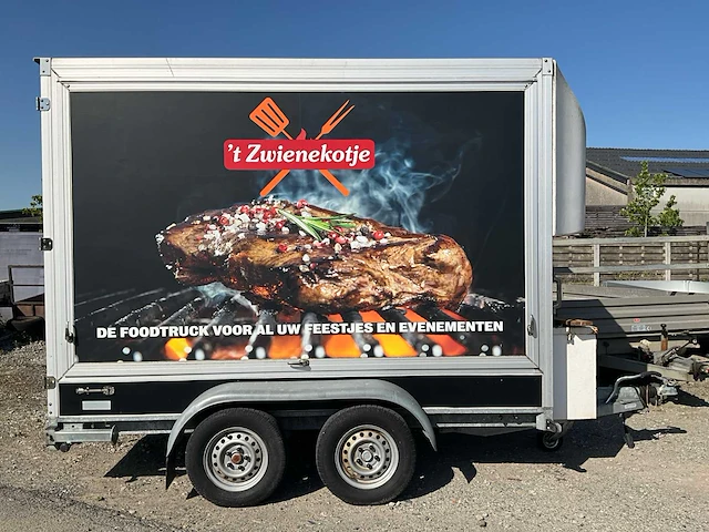 Hapert foodtruck aanhangwagen - afbeelding 34 van  41