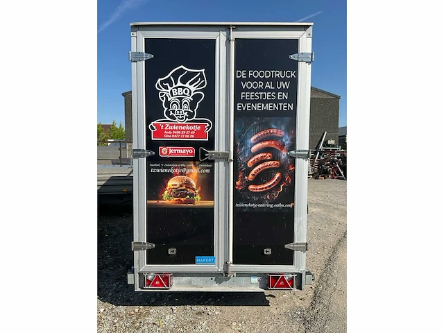 Hapert foodtruck aanhangwagen - afbeelding 38 van  41