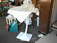 Hard plastieken staantafel 60x80x103 - afbeelding 1 van  2