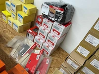 Hardhout schroeven en benodigdheden - afbeelding 9 van  9