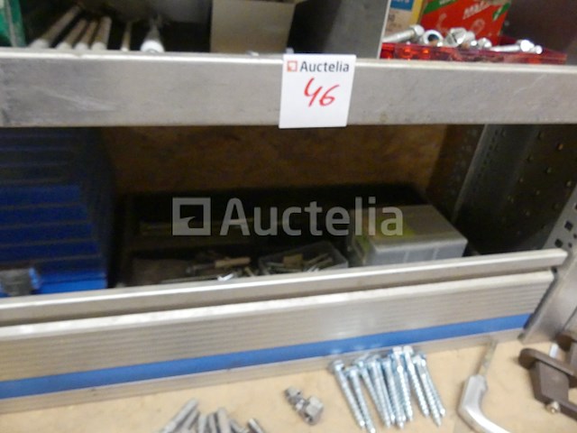 Hardware, pneumatische slangen, draadstangen, ... - afbeelding 13 van  16