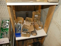 Hardware, schroeven, diverse bouten - afbeelding 9 van  19