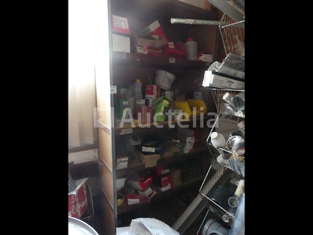 Hardware, verf, ... - afbeelding 7 van  9