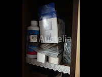 Hardware, verf, ... - afbeelding 8 van  9