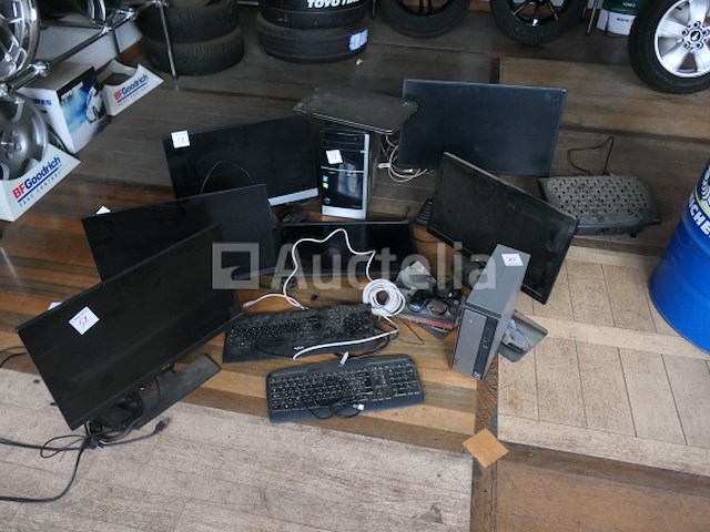 Hardware - afbeelding 1 van  13