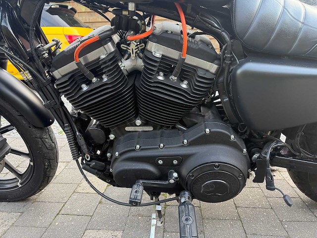 Harley - iron 883 - xl2 - motorfiets - afbeelding 7 van  33