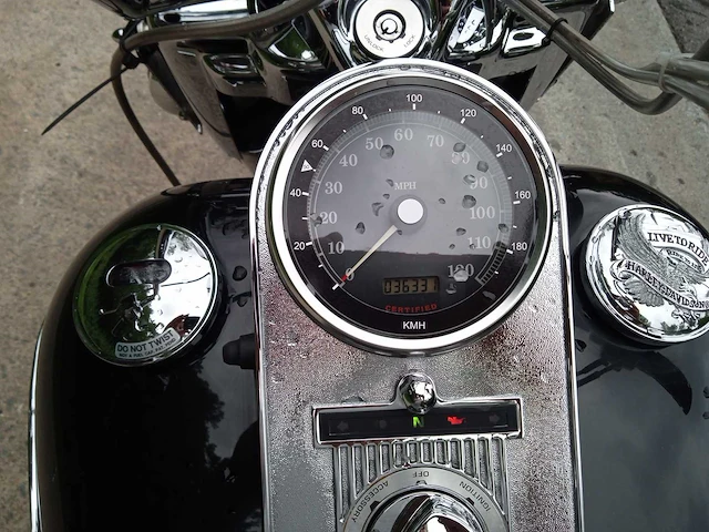 Harley davidson - road king - motorfiets - afbeelding 8 van  9