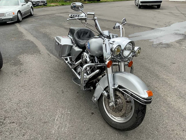 Harley davidson - street glide flhd - street-glide - oldtimer motor - afbeelding 14 van  20