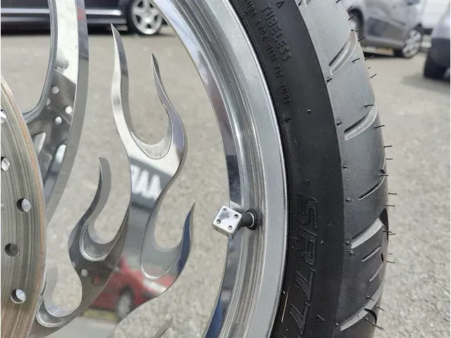 Harley davidson costum built - afbeelding 17 van  55