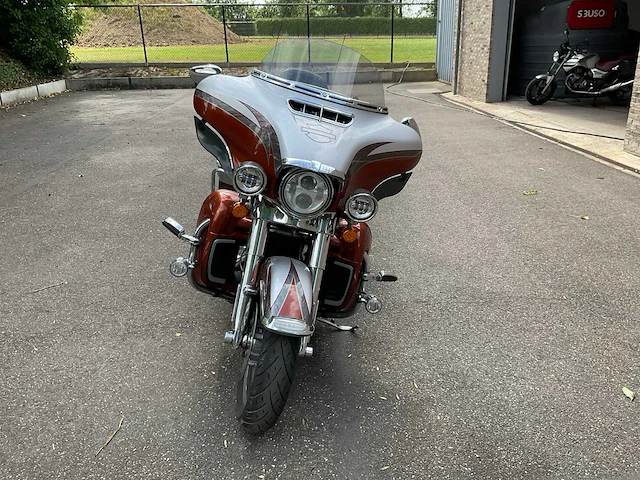 Harley-davidson cvo ultra limited - afbeelding 2 van  23