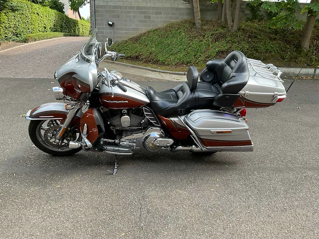 Harley-davidson cvo ultra limited - afbeelding 18 van  23