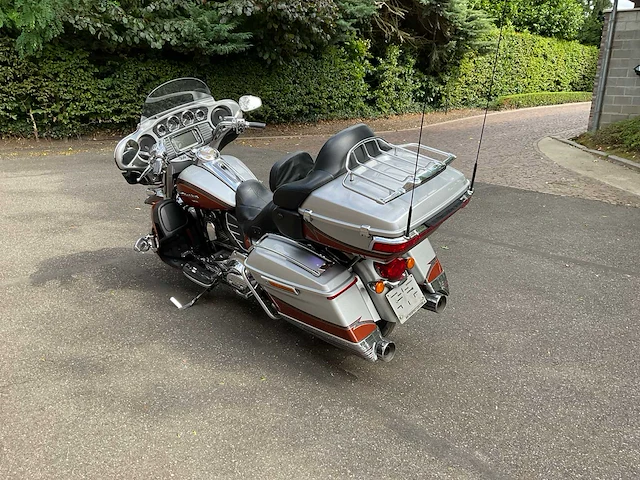 Harley-davidson cvo ultra limited - afbeelding 19 van  23