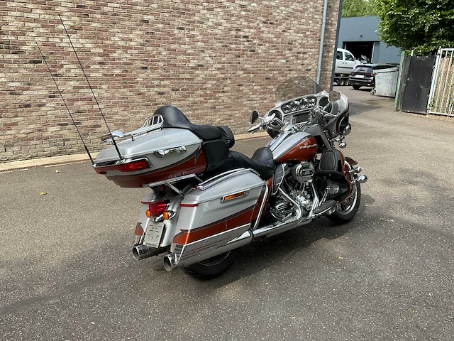 Harley-davidson cvo ultra limited - afbeelding 21 van  23