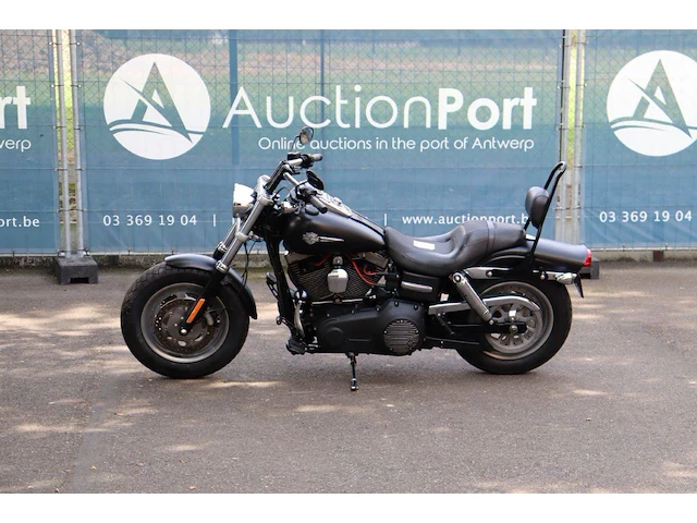 Harley-davidson dyna fat bob benzine - afbeelding 1 van  1