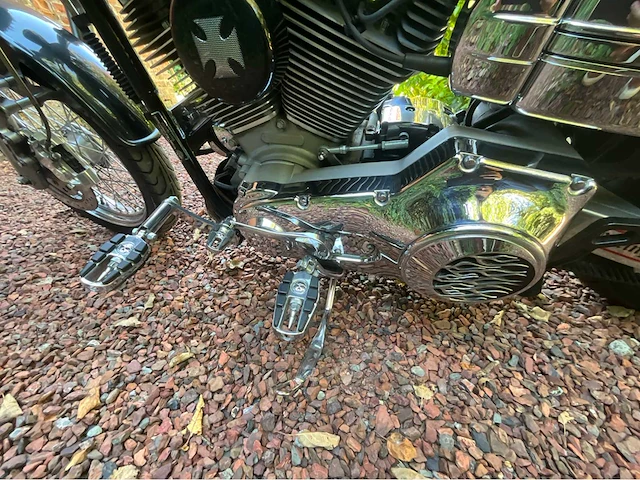 Harley-davidson dyna super glide custom motorfiets - afbeelding 13 van  36