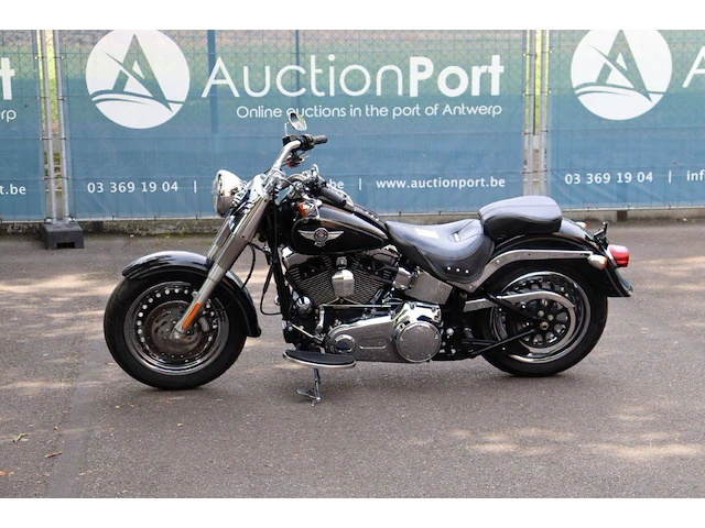 Harley-davidson fat boy benzine 2011 - afbeelding 1 van  1