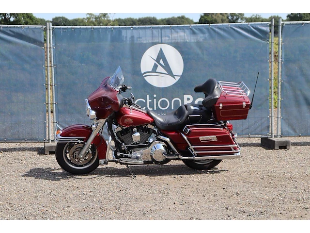 Harley-davidson flhtc benzine 67pk 2004 - afbeelding 1 van  1