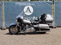 Harley-davidson flhtcuse4 benzine 94pk 2009 - afbeelding 1 van  1