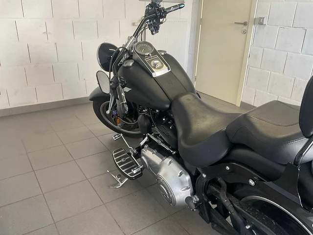 Harley-davidson flstfb fatboy motorfiets - afbeelding 11 van  14