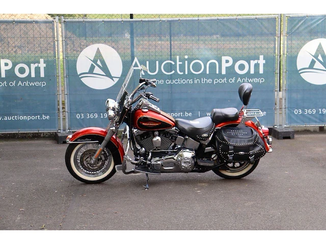 Harley-davidson heritage softail classic benzine 2007 - afbeelding 1 van  1