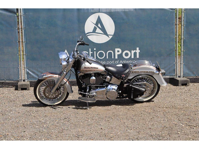 Harley-davidson heritage softail classic benzine 75pk 2016 - afbeelding 1 van  1