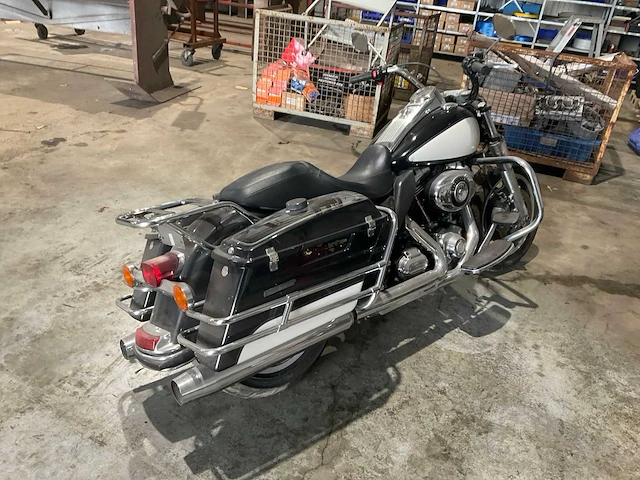 Harley-davidson motorfiets - afbeelding 10 van  15