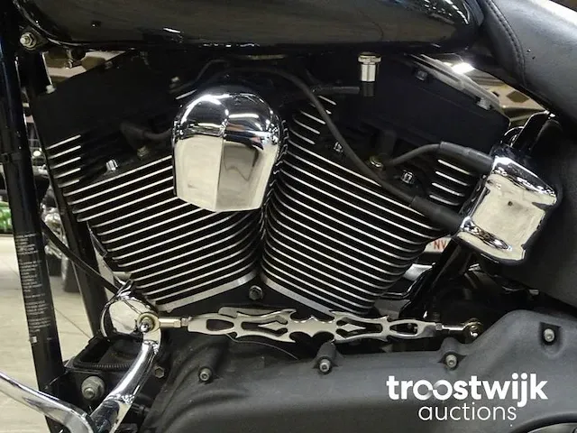 Harley-davidson night train fxstb (custom) - afbeelding 19 van  47