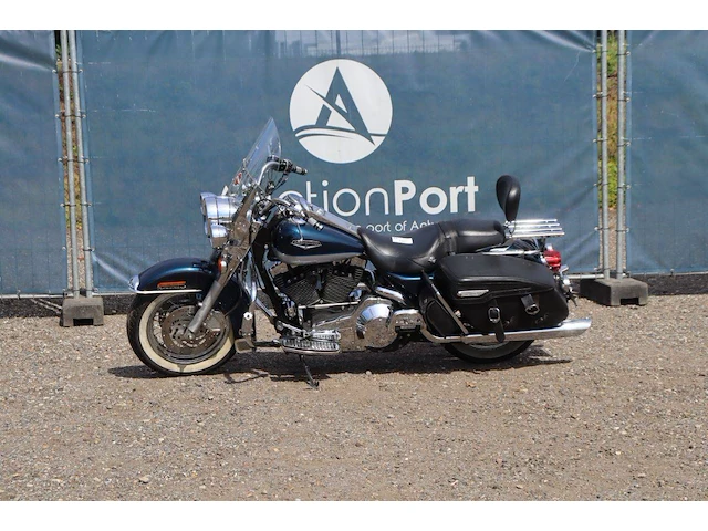Harley-davidson road king benzine - afbeelding 1 van  1