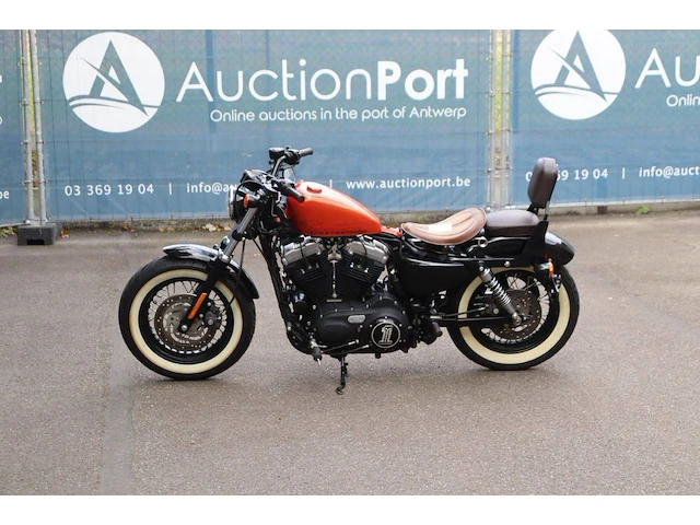 Harley-davidson sportster xl 1200 48 benzine 2011 - afbeelding 1 van  1