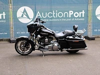 Harley-davidson street glide benzine 2015 - afbeelding 1 van  1