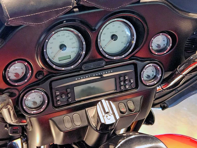 Harley-davidson street glide flhx - afbeelding 10 van  36