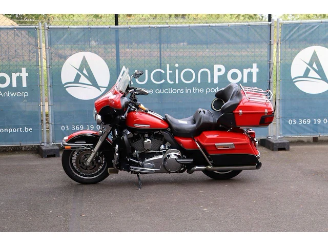 Harley-davidson ultra classic benzine 2010 - afbeelding 1 van  1