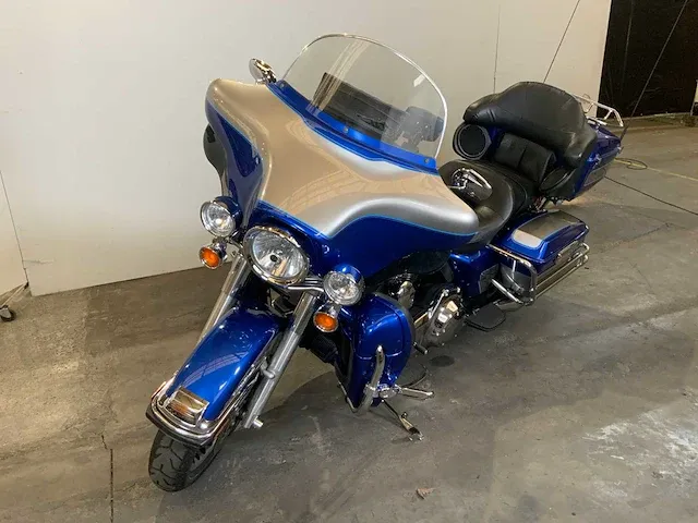 Harley-davidson ultra classic fl1 motorfiets - afbeelding 1 van  19