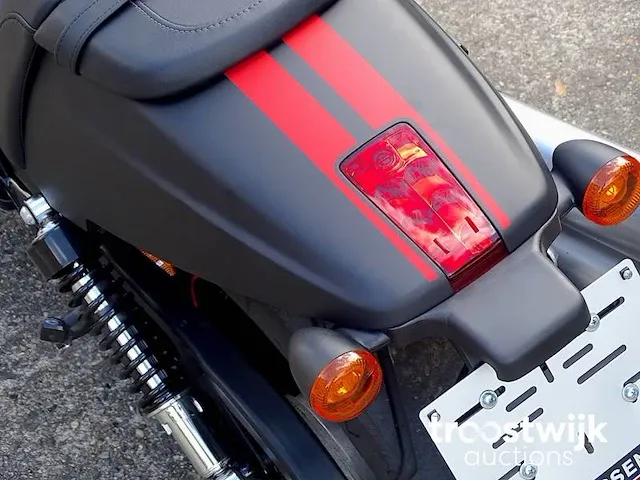 Harley-davidson (vrscdx) night rod special "guns n' roses" - afbeelding 2 van  35